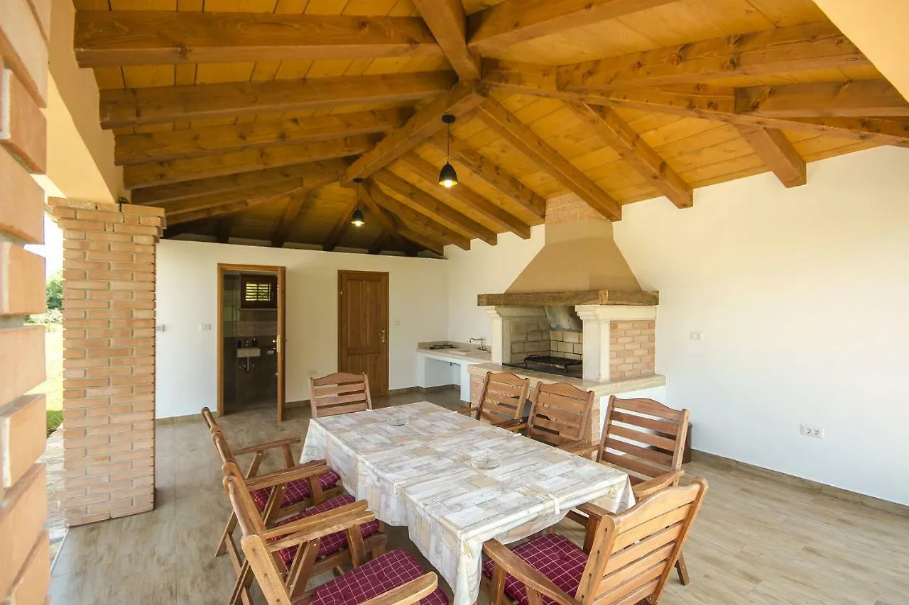 Villa Vranići